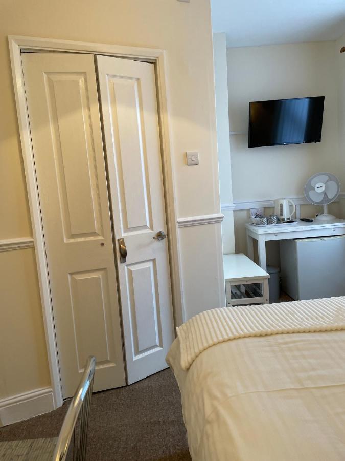 Caris Guest House Southend-on-Sea Eksteriør bilde