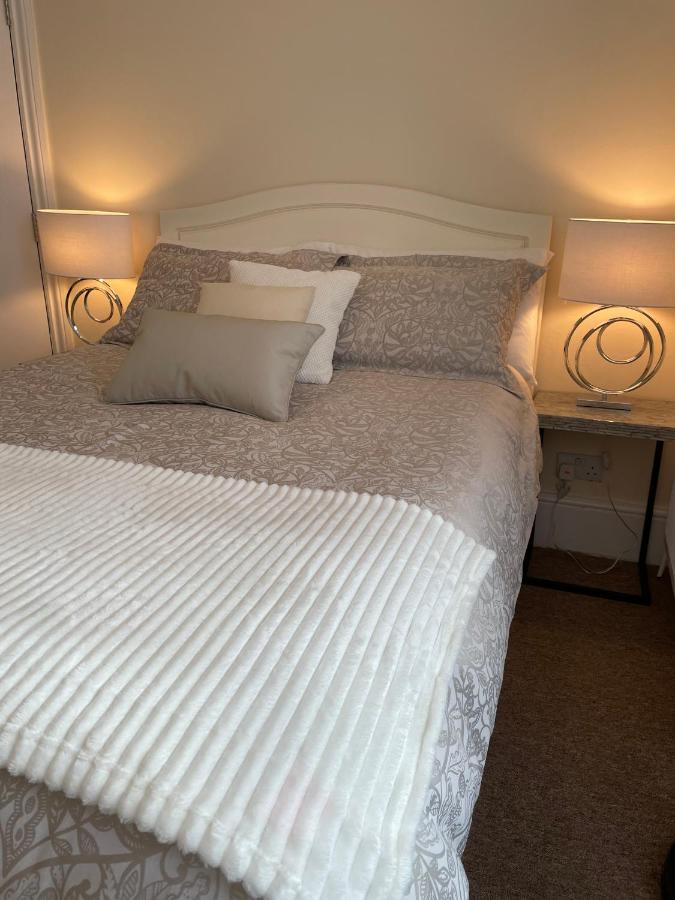 Caris Guest House Southend-on-Sea Eksteriør bilde