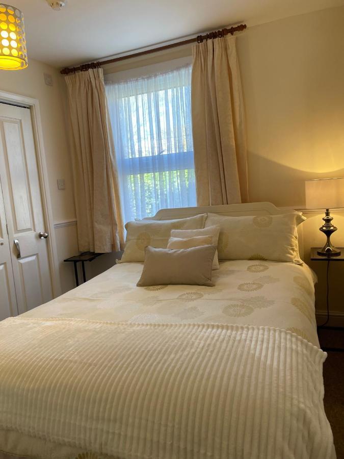 Caris Guest House Southend-on-Sea Eksteriør bilde
