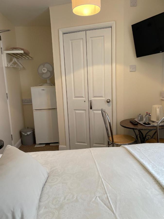 Caris Guest House Southend-on-Sea Eksteriør bilde
