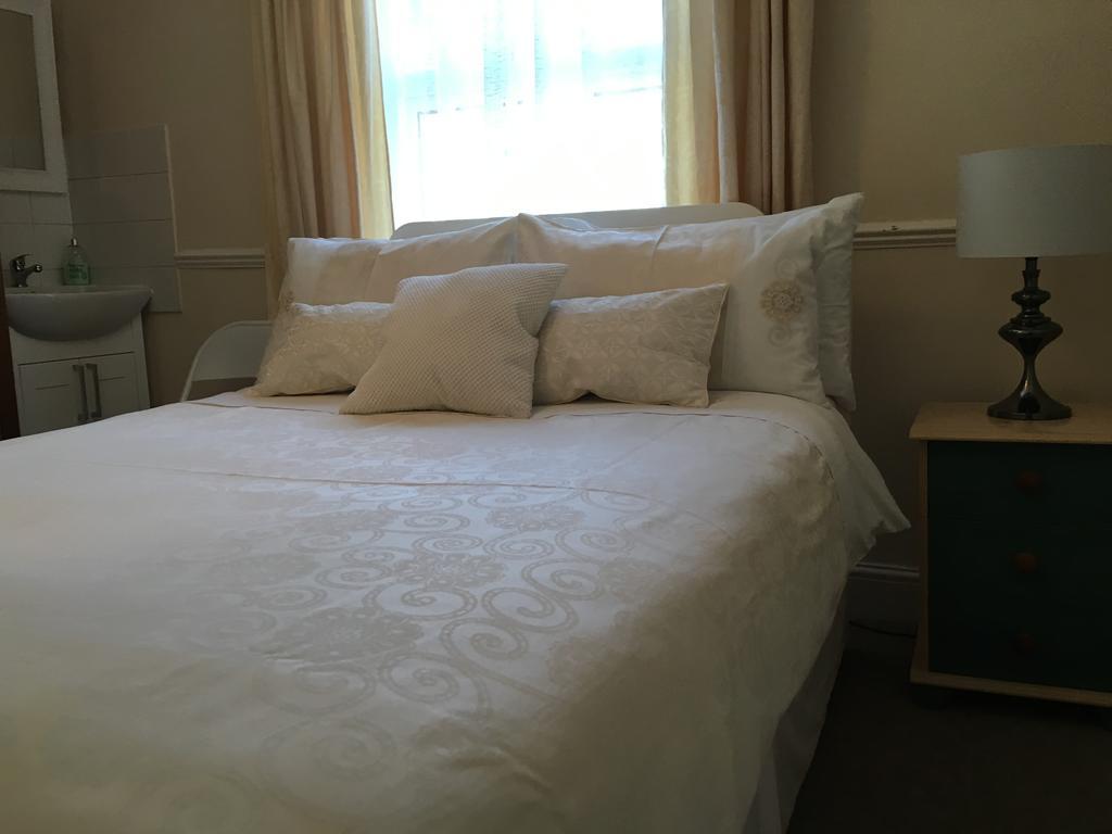 Caris Guest House Southend-on-Sea Eksteriør bilde